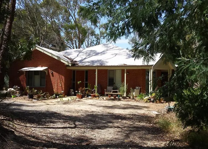 Stringybark Hills Retreat